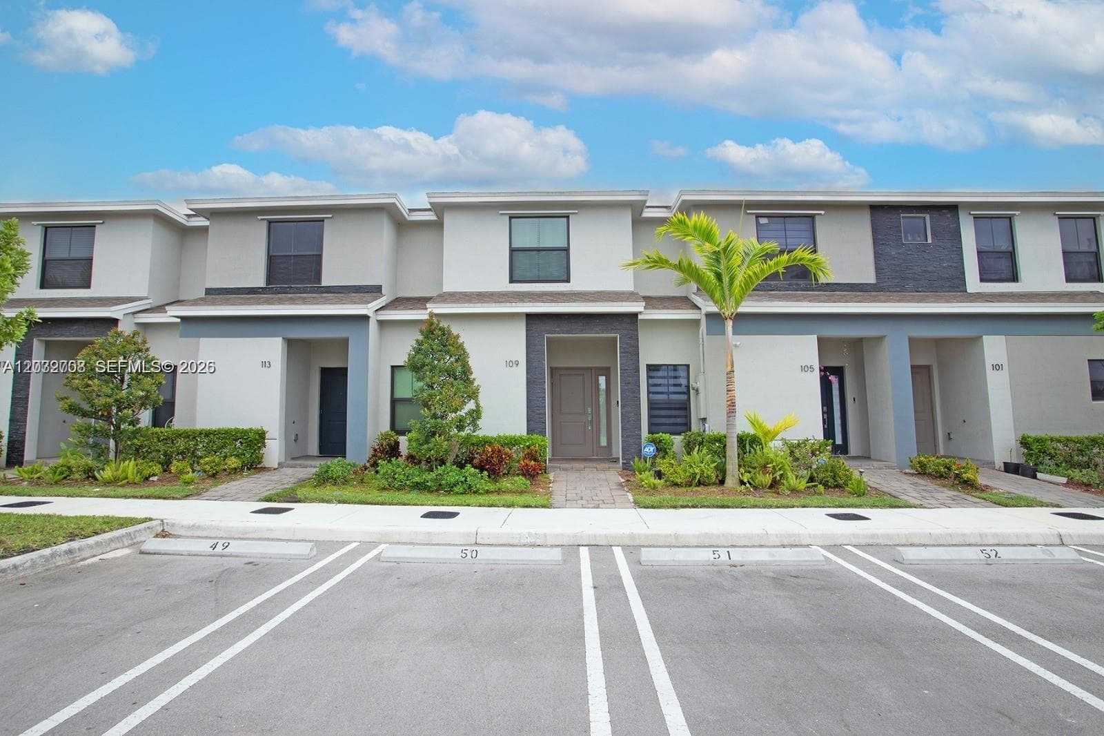 109 NE 3rd Ct, Florida City FL 33034