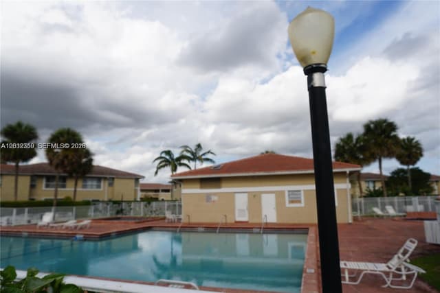 841 Twin Lakes Dr # A, Coral Springs FL 33071 - Coral Springs, FL - Photo 3