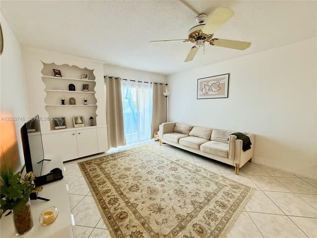 400 Kings Point Dr # 309, Sunny Isles Beach FL 33160 - Sunny Isles Beach, FL - Photo 2