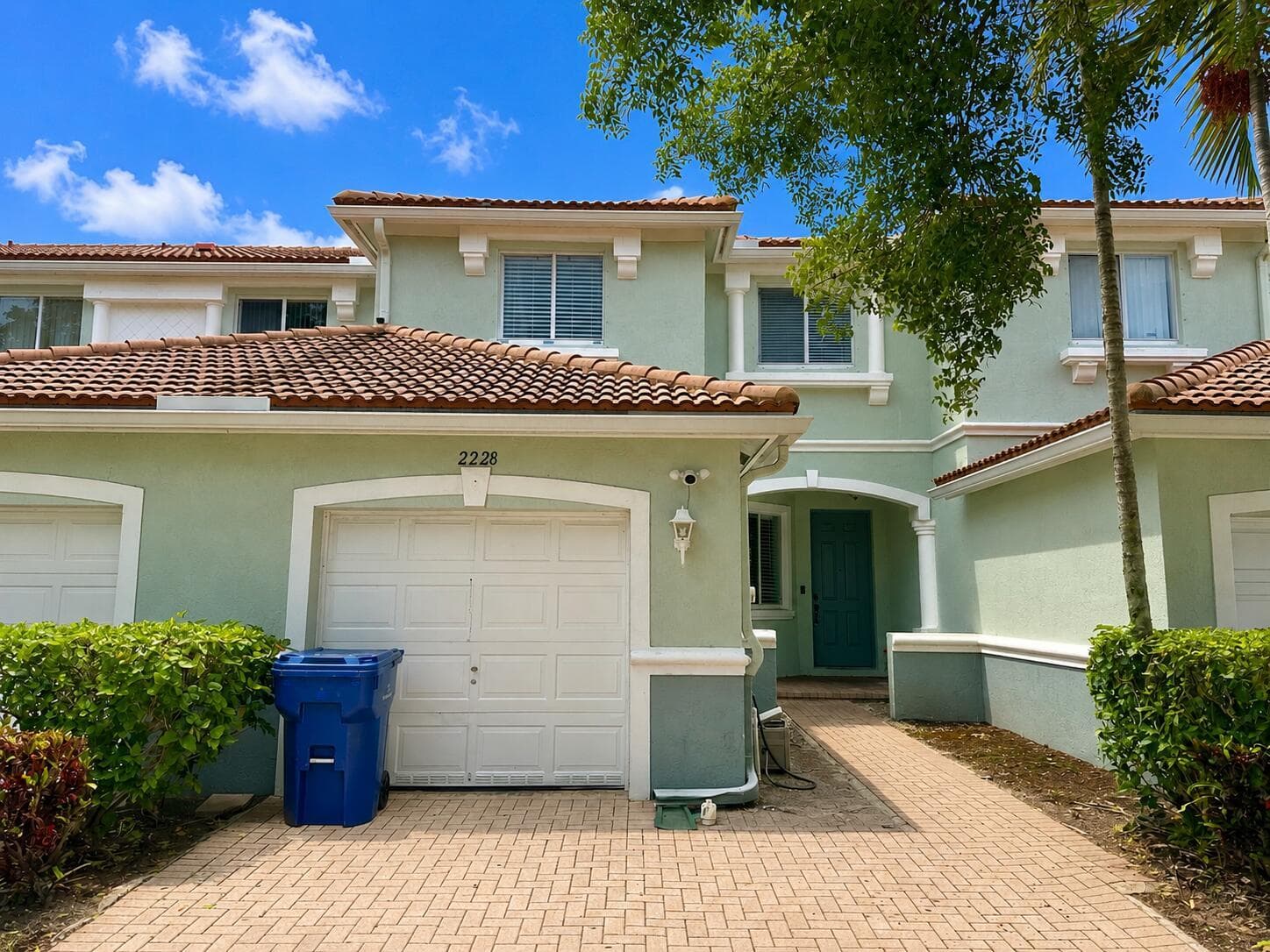 2228 Oakmont Drive, Riviera Beach FL 33404