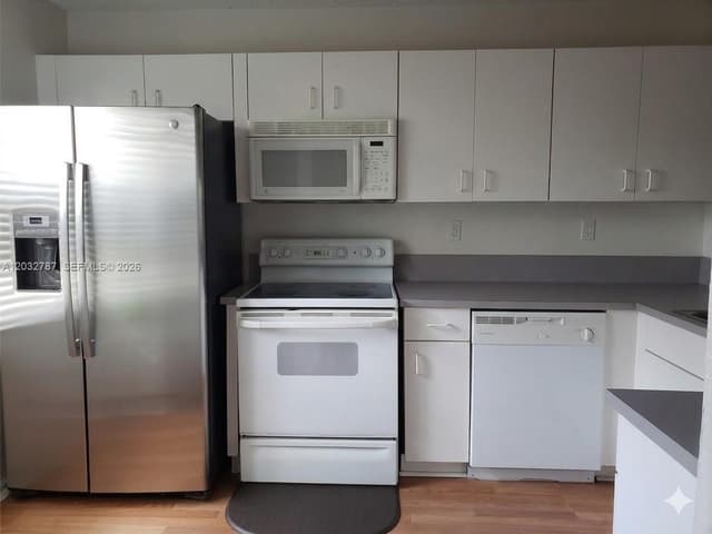 12116 SW 143rd Ln # 5, Miami FL 33186 - Miami, FL - Photo 3