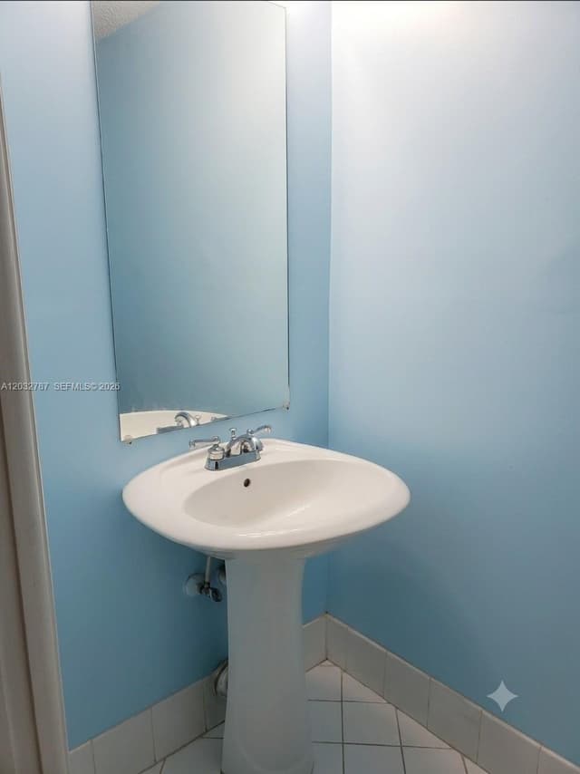 12116 SW 143rd Ln # 5, Miami FL 33186 - Miami, FL - Photo 4