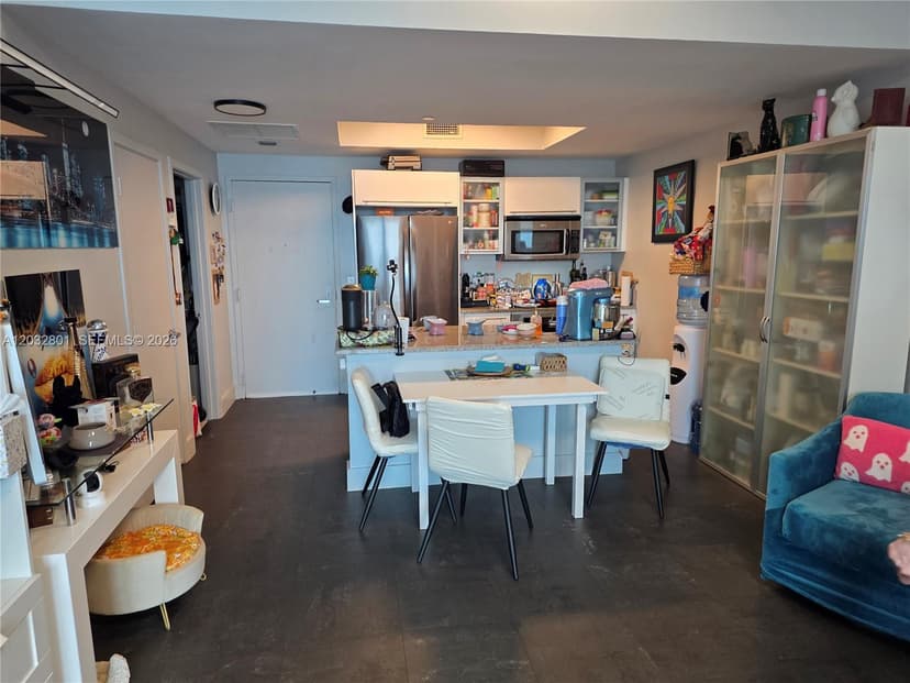888 Biscayne Blvd # 5107, Miami FL 33132