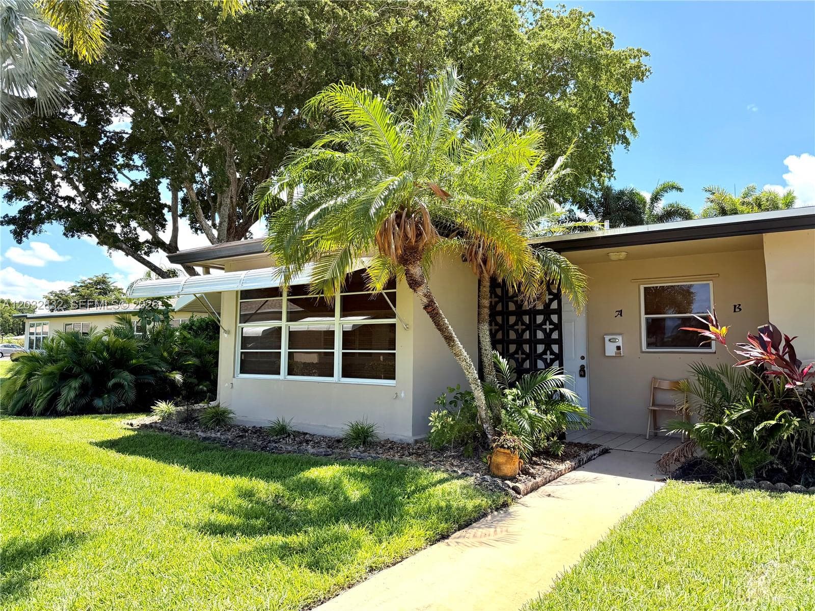 1042 North Dr # A, Delray Beach FL 33445 - Delray Beach, FL - Photo 1