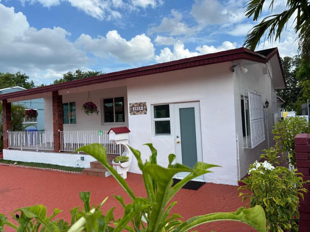2828 SW 2nd Street, Miami FL 33135