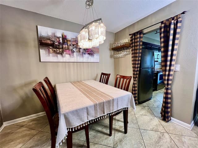 160 NE 8th Avenue # 1b, Hallandale Beach FL 33009 - Hallandale Beach, FL - Photo 2