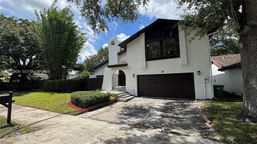 49 Forest Cir, Cooper City FL 33026