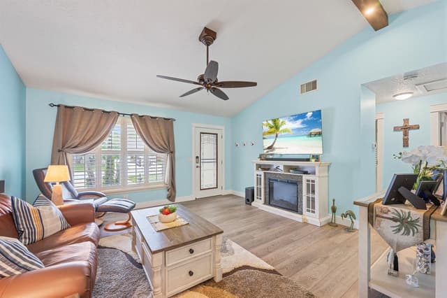 128 Banyan Circle, Jupiter FL 33458 - Jupiter, FL - Photo 3