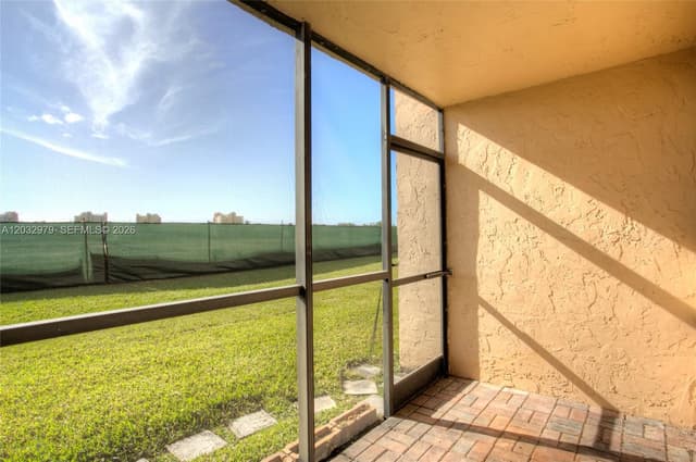 300 Racquet Club Rd # 104, Weston FL 33326 - Weston, FL - Photo 6