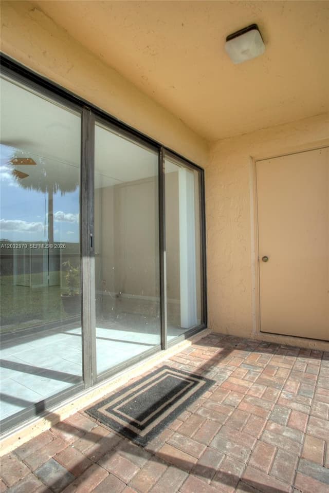 300 Racquet Club Rd # 104, Weston FL 33326 - Weston, FL - Photo 7