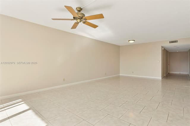 300 Racquet Club Rd # 104, Weston FL 33326 - Weston, FL - Photo 5