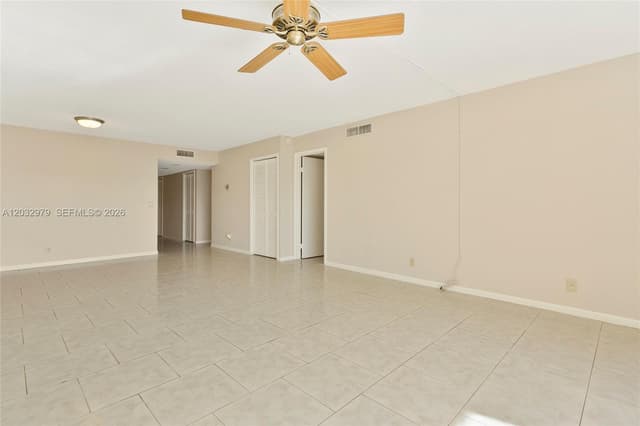 300 Racquet Club Rd # 104, Weston FL 33326 - Weston, FL - Photo 4