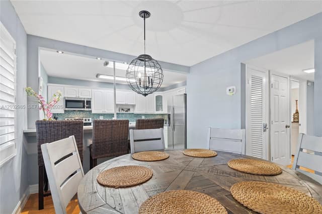 2424 NE 9th St # 207, Fort Lauderdale FL 33304 - Fort Lauderdale, FL - Photo 6