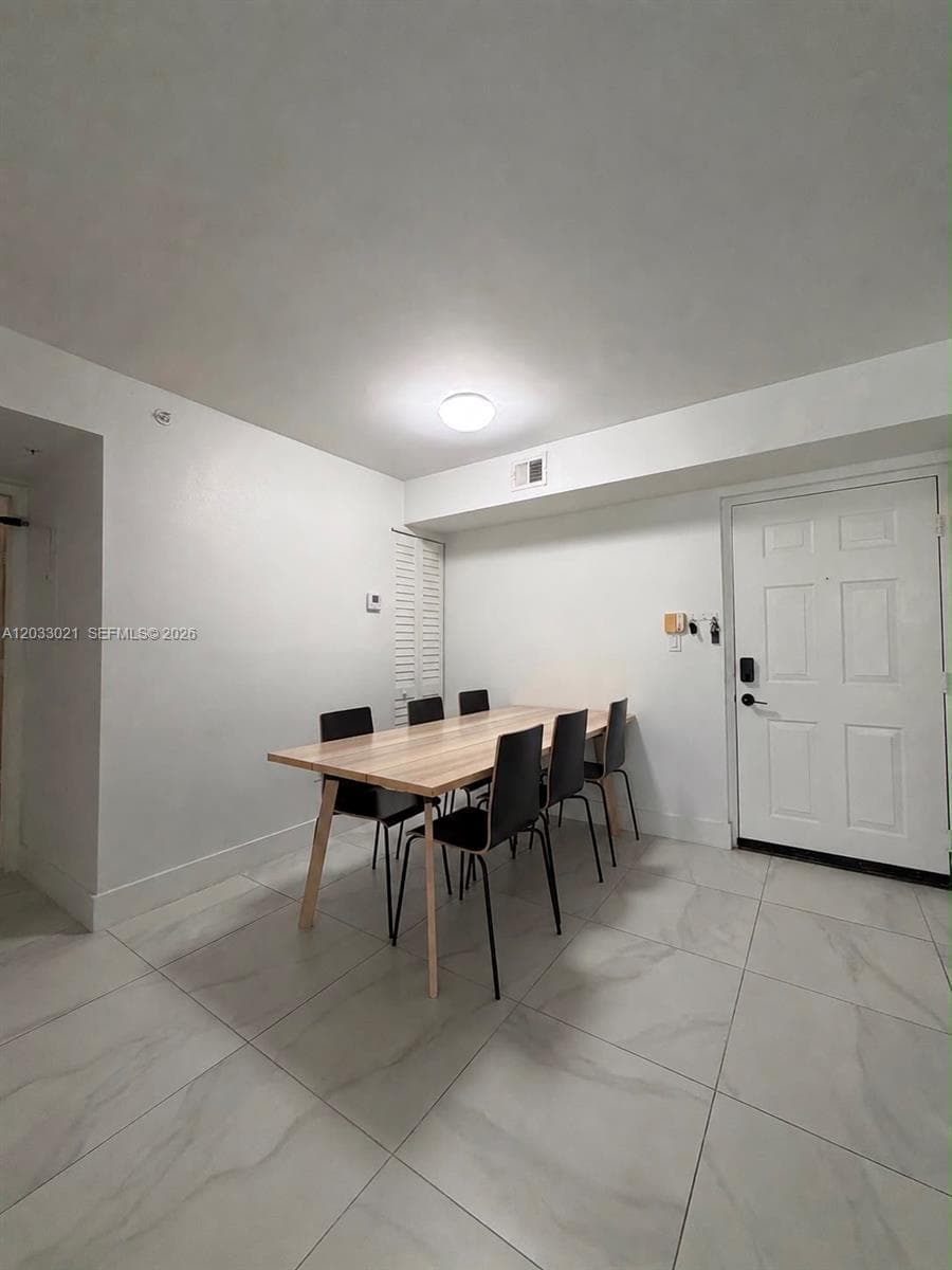 4540 NW 107th Ave # 11, Doral FL 33178