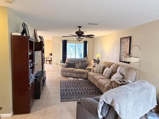6718 Duval Avenue, West Palm Beach FL 33411 - West Palm Beach, FL - Photo 4