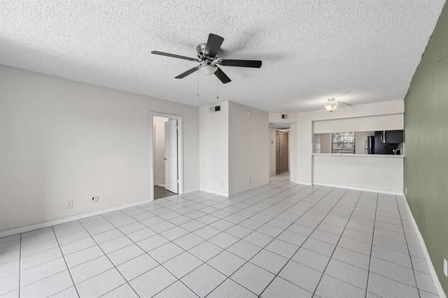 10501 W Broward Boulevard # 405, Plantation FL 33324 - Plantation, FL - Photo 7