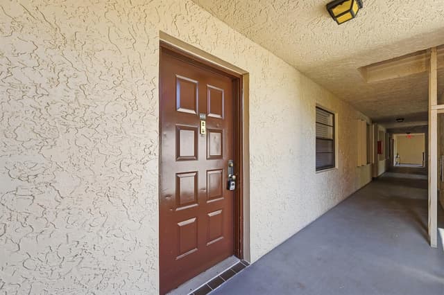 10501 W Broward Boulevard # 405, Plantation FL 33324 - Plantation, FL - Photo 3