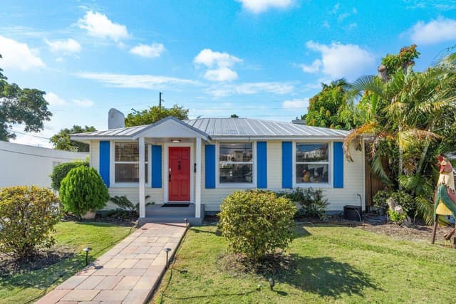 126 NE 4th Avenue, Delray Beach FL 33483 - Delray Beach, FL - Photo 3