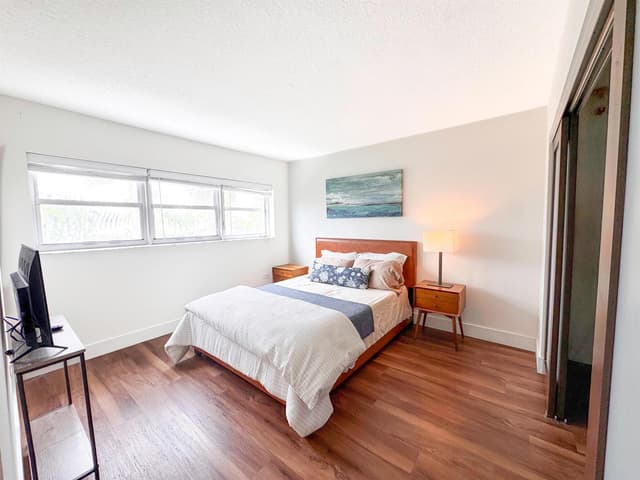 1881 Washington Avenue # 4a, Miami Beach FL 33139 - Miami Beach, FL - Photo 5