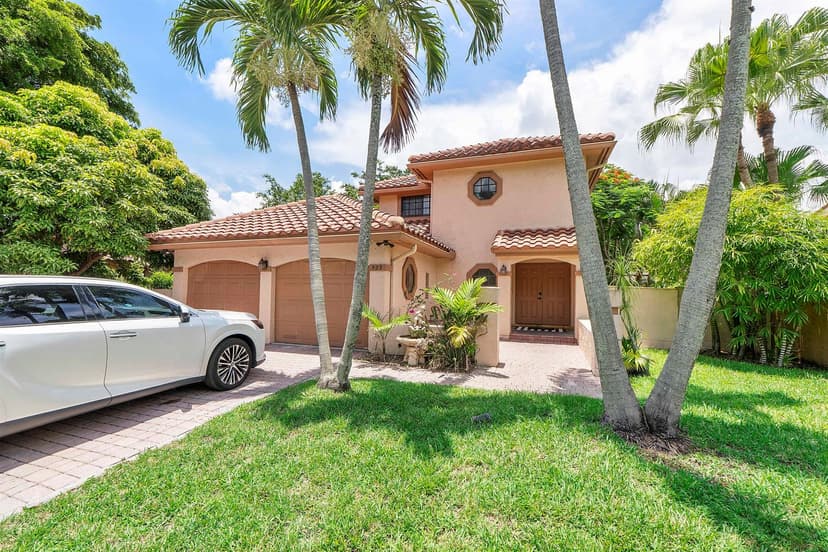 523 NW 38th Terrace, Deerfield Beach FL 33442