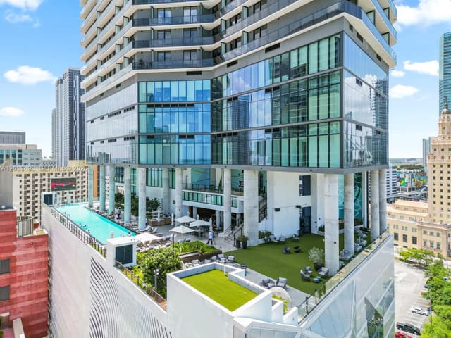 398 NE 5th St # 3318, Miami FL 33132 - Miami, FL - Photo 3