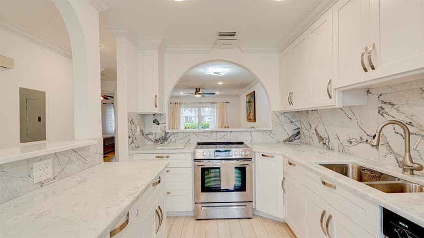 8638 Bella Vista Drive, Boca Raton FL 33433