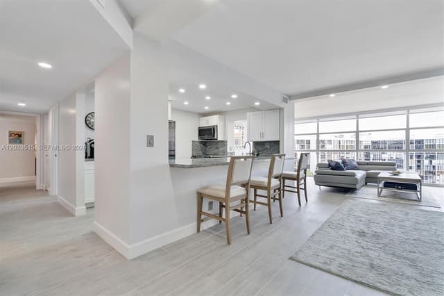 600 Parkview Dr # 815, Hallandale Beach FL 33009 - Hallandale Beach, FL - Photo 6