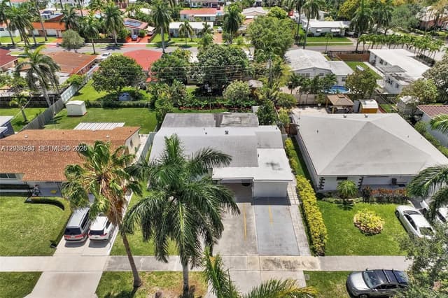 814 NE 4th St, Hallandale Beach FL 33009 - Hallandale Beach, FL - Photo 6