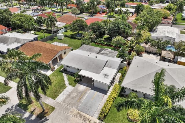 814 NE 4th St, Hallandale Beach FL 33009 - Hallandale Beach, FL - Photo 5