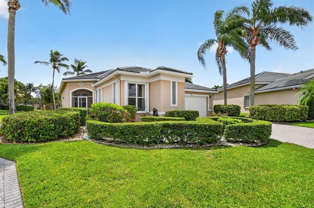 7760 Carrington Court, Boynton Beach FL 33472 - Boynton Beach, FL - Photo 3