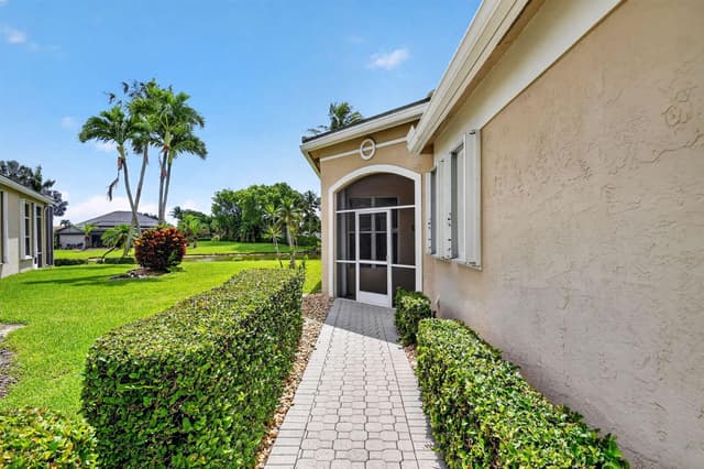 7760 Carrington Court, Boynton Beach FL 33472 - Boynton Beach, FL - Photo 5