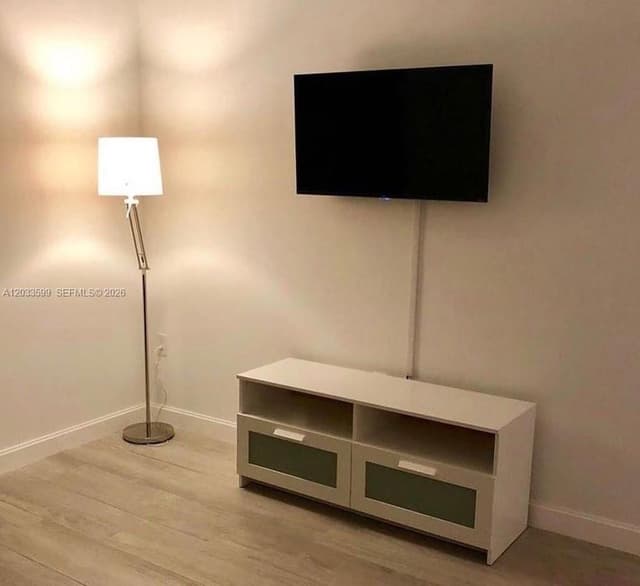 45 SW 9th St # 1407, Miami FL 33130 - Miami, FL - Photo 7