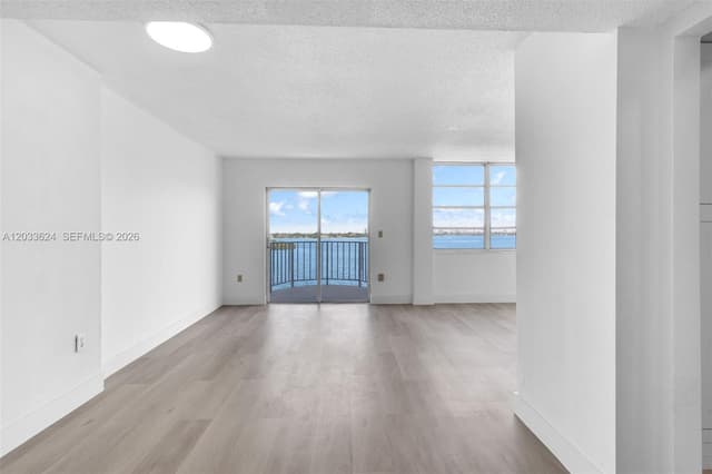 11930 N Bayshore Dr # 704, North Miami FL 33181 - North Miami, FL - Photo 4