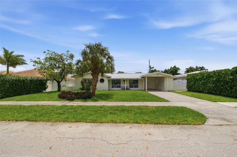 2136 NE 64th St, Fort Lauderdale FL 33308