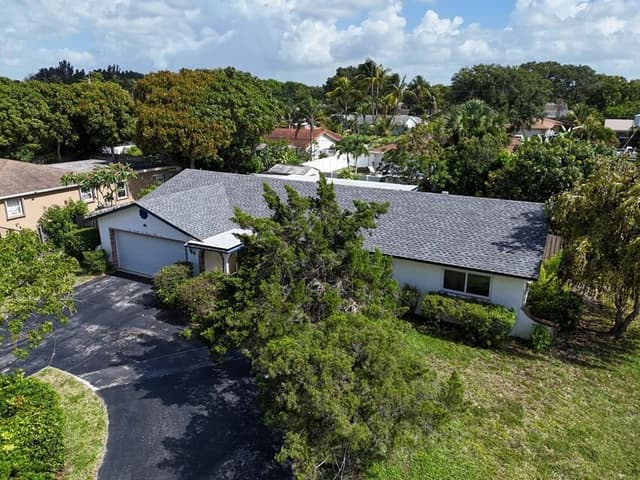 4639 Franwood Drive, Delray Beach FL 33445 - Delray Beach, FL - Photo 3