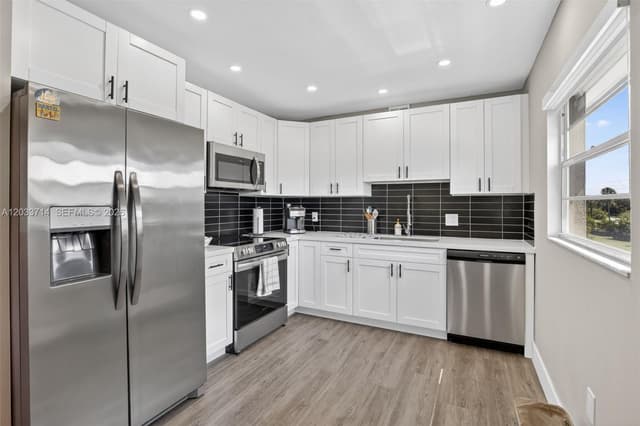 151 SW 135th Ter # 314T, Pembroke Pines FL 33027 - Pembroke Pines, FL - Photo 4