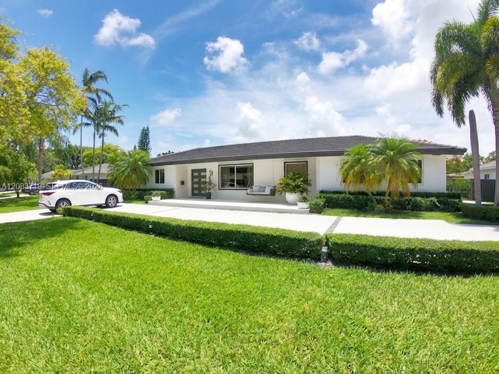 14500 SW 84th Ave, Palmetto Bay FL 33158 - Palmetto Bay, FL - Photo 1