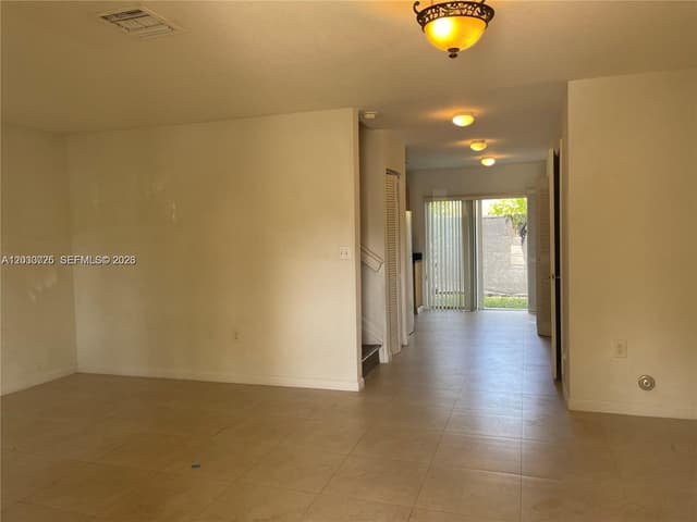 2066 NE 167th St # 108, North Miami Beach FL 33162 - North Miami Beach, FL - Photo 7