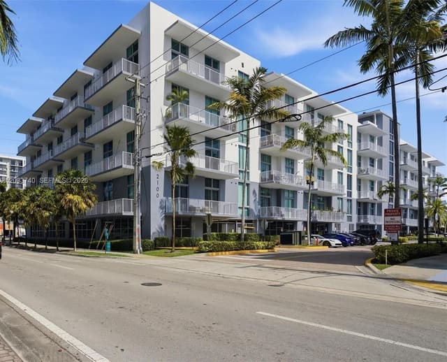 2100 Van Buren St # 322, Hollywood FL 33020 - Hollywood, FL - Photo 2