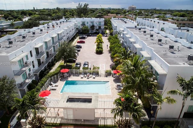 2100 Van Buren St # 322, Hollywood FL 33020 - Hollywood, FL - Photo 4