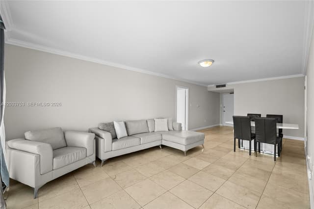 18011 Biscayne Blvd # 902, Aventura FL 33160 - Aventura, FL - Photo 3