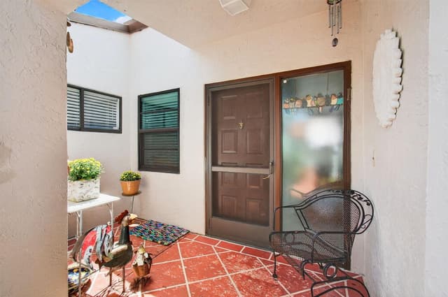 6248 Kings Gate Circle, Delray Beach FL 33484 - Delray Beach, FL - Photo 2