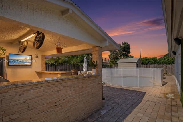 7151 SW 14th St, Pembroke Pines FL 33023 - Pembroke Pines, FL - Photo 5