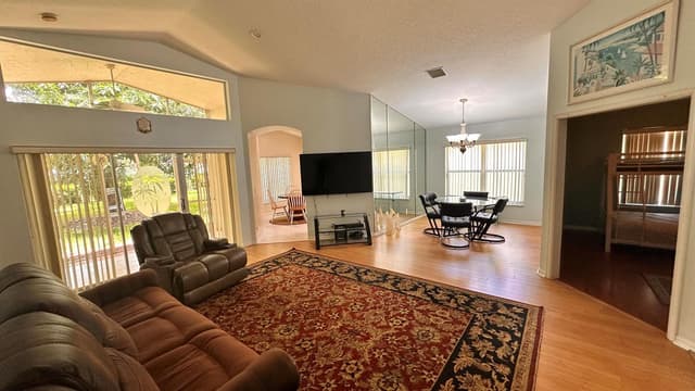 6256 Via Primo Street, Lake Worth FL 33467 - Lake Worth, FL - Photo 5