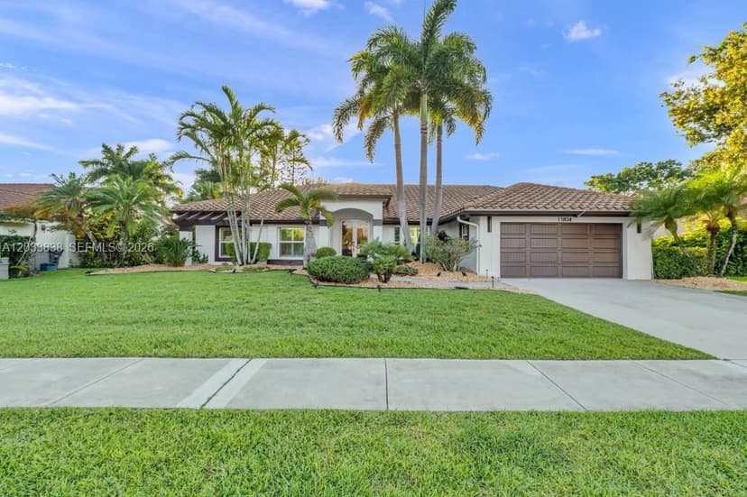 11834 Island Lakes Ln, Boca Raton FL 33498
