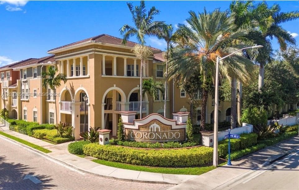 10885 NW 89th Ter # 206, Doral FL 33178
