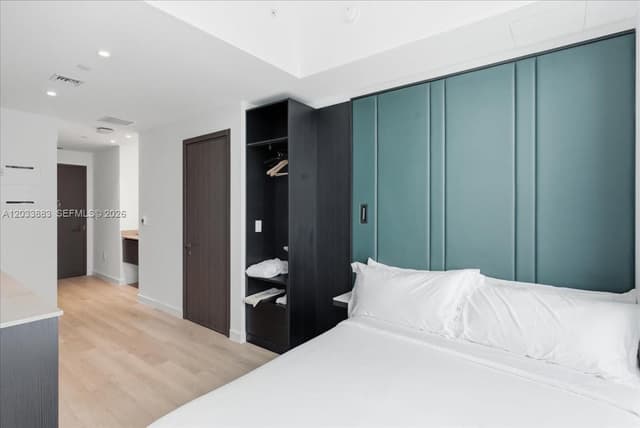 20 NE 11th # 4212, Miami FL 33132 - Miami, FL - Photo 2