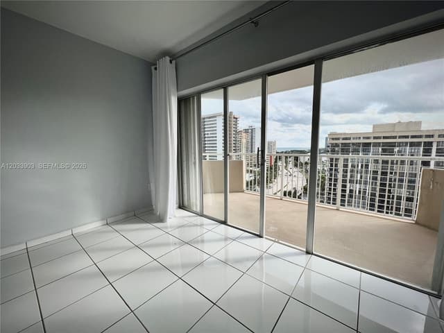 1985 S Ocean Dr # 12N, Hallandale Beach FL 33009 - Hallandale Beach, FL - Photo 2