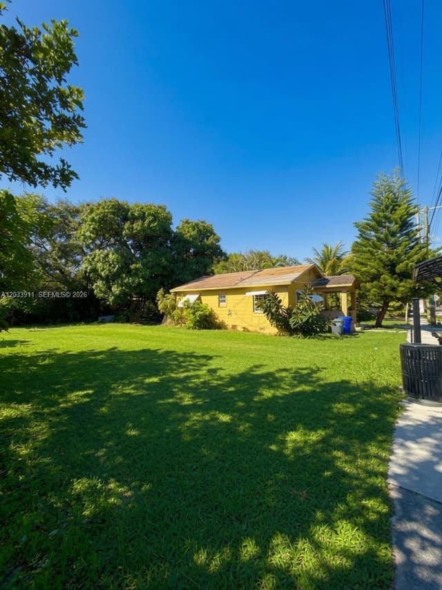 1100 N 24th Ave, Hollywood FL 33020 - Hollywood, FL - Photo 6