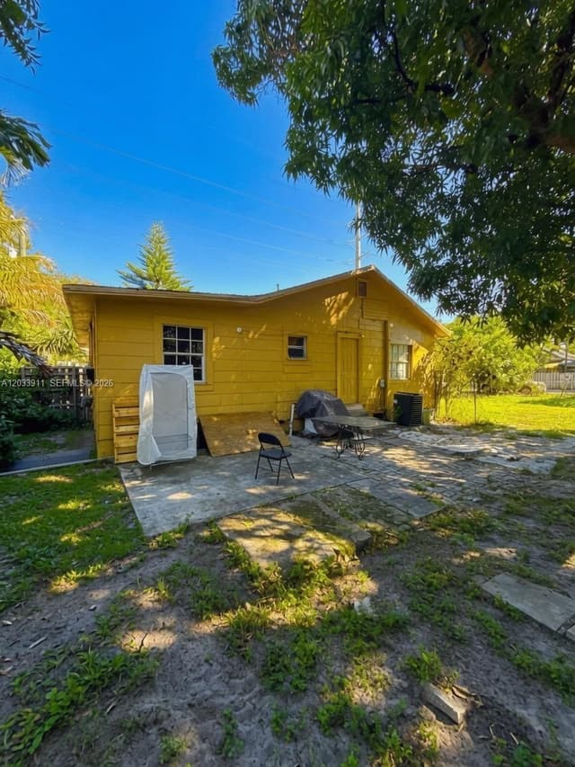 1100 N 24th Ave, Hollywood FL 33020 - Hollywood, FL - Photo 4